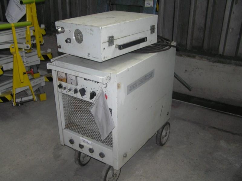 Prumyslových robotu-1